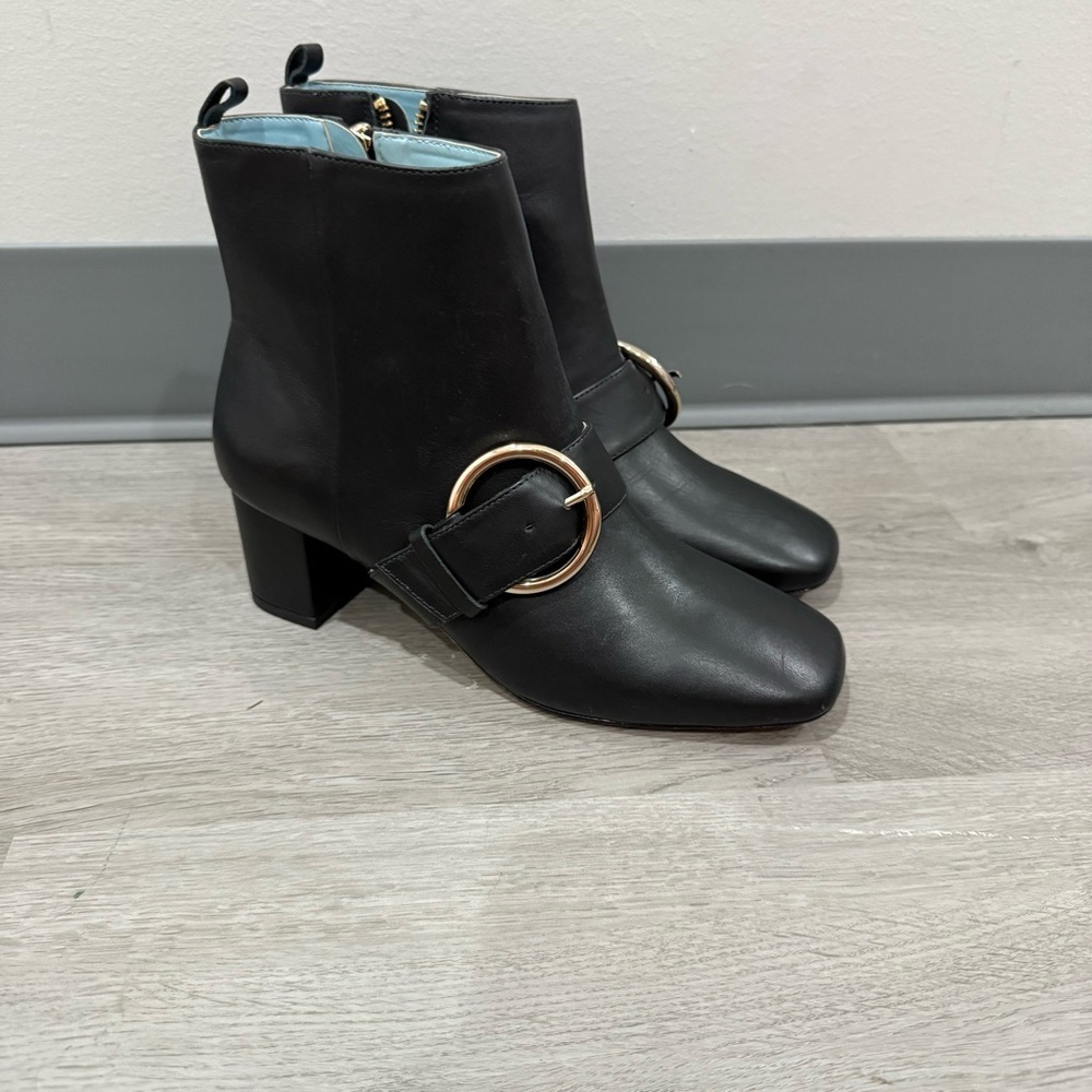 Frances Valentine Boots Cassie Heeled Ankle Booties in Black Leather - Picture 2 of 7